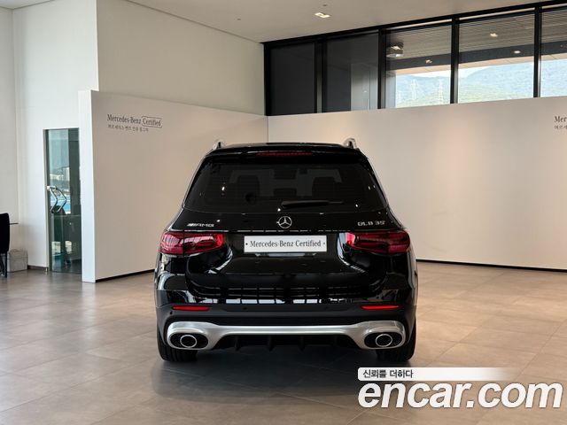 Mercedes-Benz GLB-Class (X247) AMG GLB35 4MATIC 2025 — фото 7
