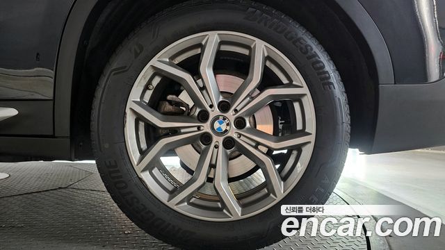 BMW X4 (G02) xDrive20d xLine 2021 — фото 21