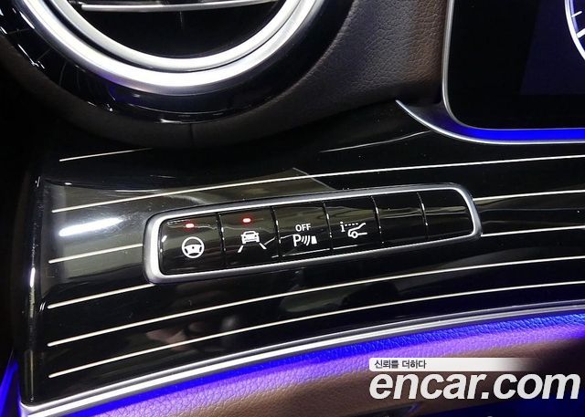 Mercedes-Benz E-Class (W213) E450 4MATIC Exclusive 2019 — фото 17
