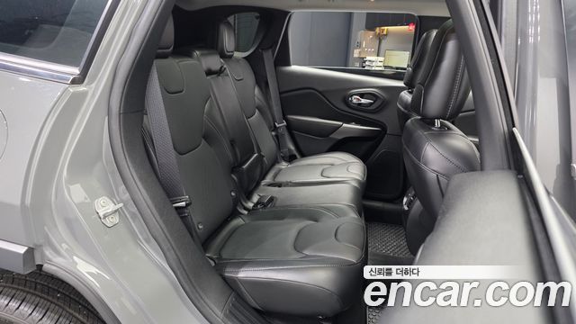 Jeep Cherokee (KL) 2.4 Limited 2WD 2021 — фото 12