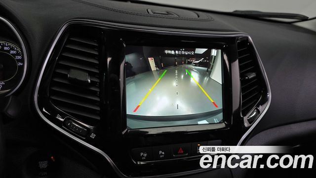 Jeep Cherokee (KL) 2.4 Limited 2WD 2021 — фото 15