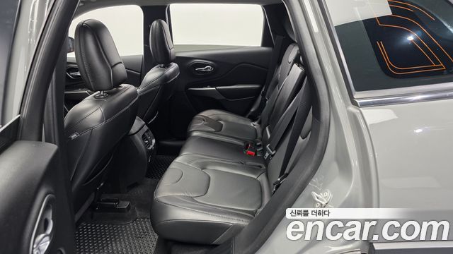 Jeep Cherokee (KL) 2.4 Limited 2WD 2021 — фото 26