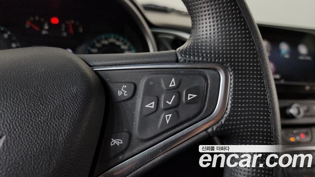 Chevrolet Malibu 1.3 Turbo LS Deluxe 2021 — фото 19