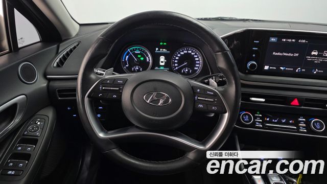 Hyundai Sonata Hybrid (DN8) Modern 2023 — фото 13