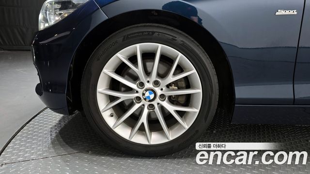 BMW 1 Series (F20) 118d Sport 5Door 2016 — фото 5