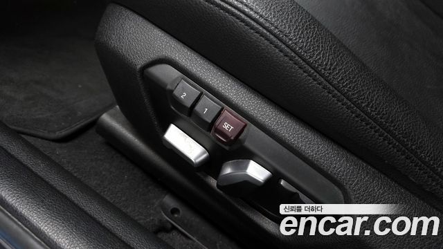 BMW 1 Series (F20) 118d Sport 5Door 2016 — фото 16