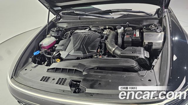 Hyundai Grandeur (GN7) 3.5 LPG 2WD Premium 2023 — фото 6