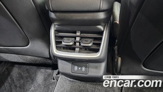 Hyundai Grandeur (GN7) 3.5 LPG 2WD Premium 2023 — фото 30