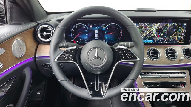Mercedes-Benz E-Class (W213) E220d 4MATIC Exclusive 2023 — фото 13