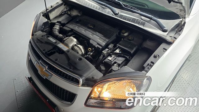 Chevrolet Orlando 2.0 Diesel LTZ Premium 2014 — фото 6