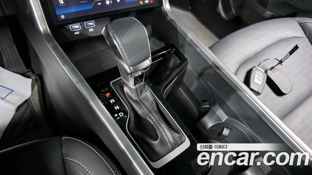 KG Mobility (SsangYong) Torres Gasoline 1.5 2WD Black Edition 2024 — фото 9