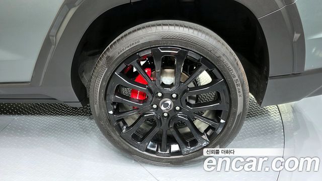 KG Mobility (SsangYong) Torres Gasoline 1.5 2WD Black Edition 2024 — фото 21