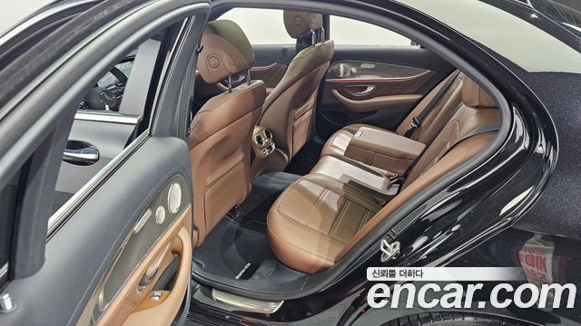 Mercedes-Benz E-Class (W213) E53 AMG 4MATIC+ 2021 — фото 11