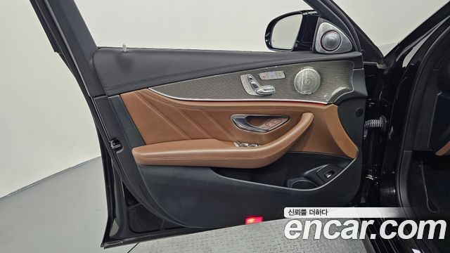 Mercedes-Benz E-Class (W213) E53 AMG 4MATIC+ 2021 — фото 24