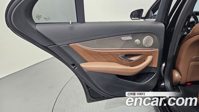 Mercedes-Benz E-Class (W213) E53 AMG 4MATIC+ 2021 — фото 25