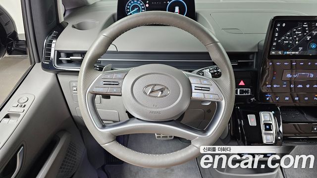 Hyundai Staria Lounge 9-Seater Inspiration 2023 — фото 13