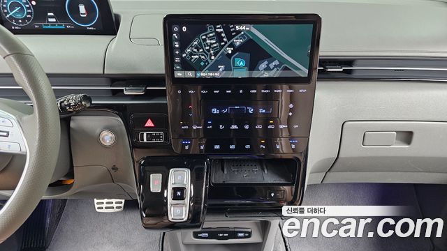 Hyundai Staria Lounge 9-Seater Inspiration 2023 — фото 14