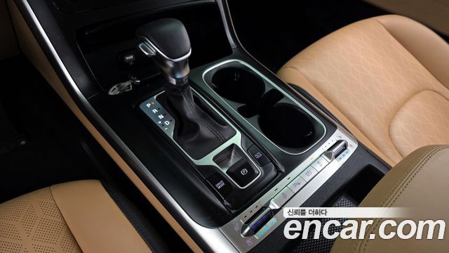 Kia Carnival (IV) Diesel 9-Seater Prestige 2023 — фото 9