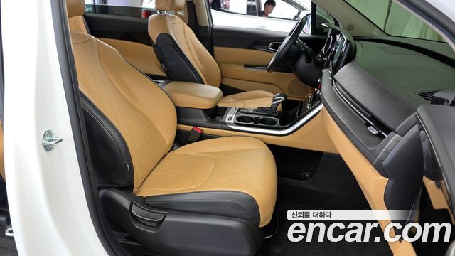 Kia Carnival (IV) Diesel 9-Seater Prestige 2023 — фото 11