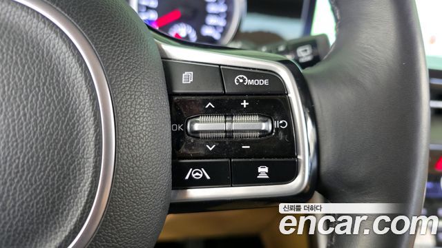 Kia Carnival (IV) Diesel 9-Seater Prestige 2023 — фото 17