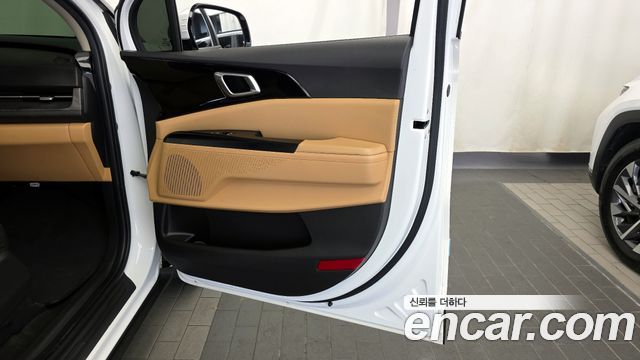 Kia Carnival (IV) Diesel 9-Seater Prestige 2023 — фото 25