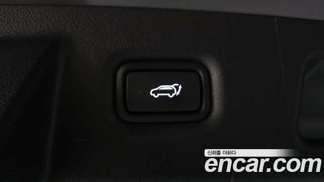 Hyundai Santa Fe Diesel 2.2 2WD Prestige 2022 — фото 17