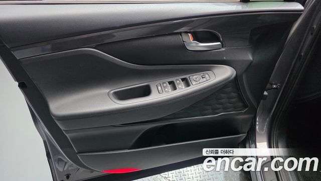 Hyundai Santa Fe Diesel 2.2 2WD Prestige 2022 — фото 24