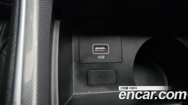 Hyundai Santa Fe Diesel 2.2 2WD Prestige 2022 — фото 31