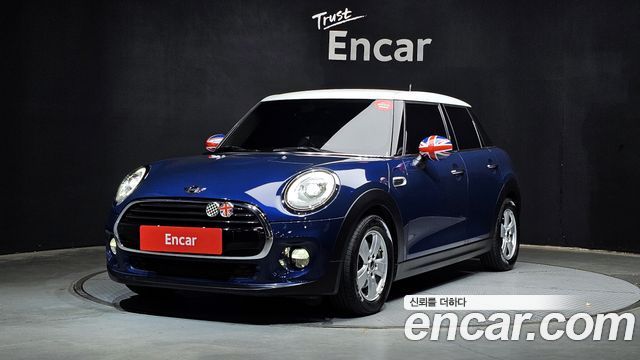 MINI Cooper 5Door Standard 3rd