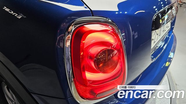MINI Cooper 5Door Standard 3rd 2018 — фото 23
