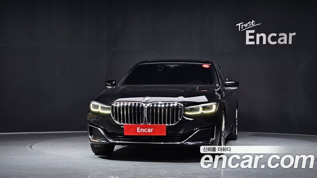 BMW 7 Series (G11) 745e iPerformance Design Pure Excellence 2021 — фото 3