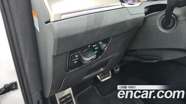Volkswagen Arteon 2.0 TDI Presige 4Motion 2020 — фото 16