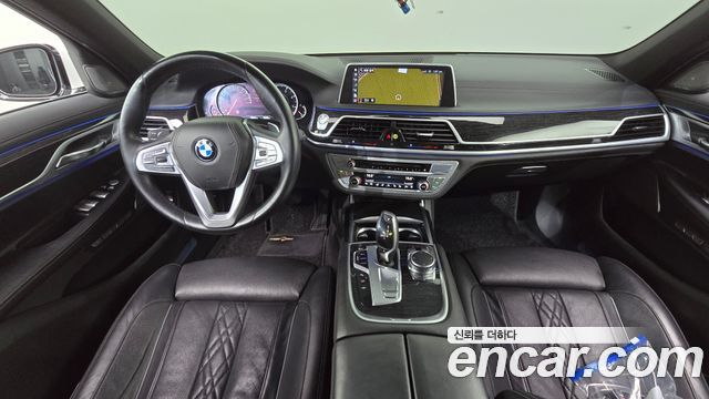 BMW 7 Series (G11) 730Ld xDrive M Sport 2017 — фото 7