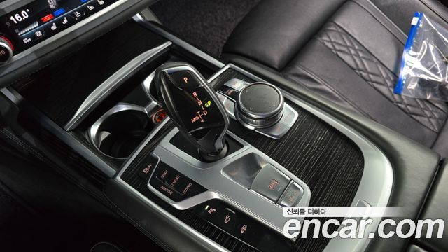 BMW 7 Series (G11) 730Ld xDrive M Sport 2017 — фото 9