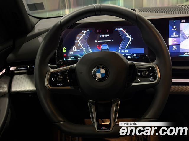 BMW 5 Series (G60) 520i M Sport 2024 — фото 19