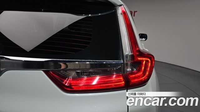Honda CR-V (V) 1.5 EX-L 2WD 2019 — фото 23