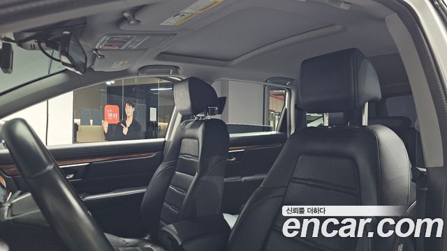 Honda CR-V (V) 1.5 EX-L 2WD 2019 — фото 34