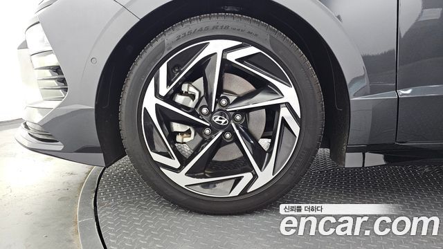 Hyundai Sonata The Edge (DN8) 1.6 Turbo Exclusive 2024 — фото 5