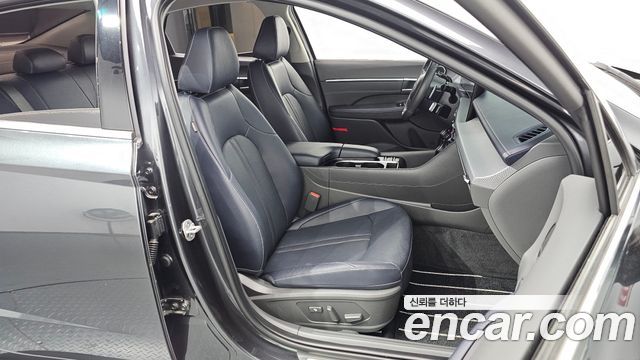 Hyundai Sonata The Edge (DN8) 1.6 Turbo Exclusive 2024 — фото 15