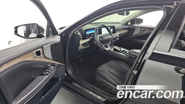 Kia K8 2.5 Gasoline 2WD Noblesse Light 2022 — фото 10