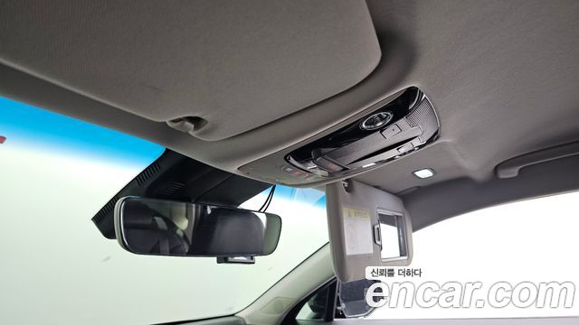 Kia K8 2.5 Gasoline 2WD Noblesse Light 2022 — фото 20