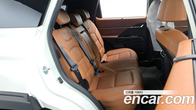 KG Mobility (SsangYong) Torres Gasoline 1.5 2WD Black Edition 2024 — фото 11