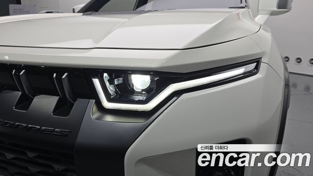 KG Mobility (SsangYong) Torres Gasoline 1.5 2WD Black Edition 2024 — фото 22