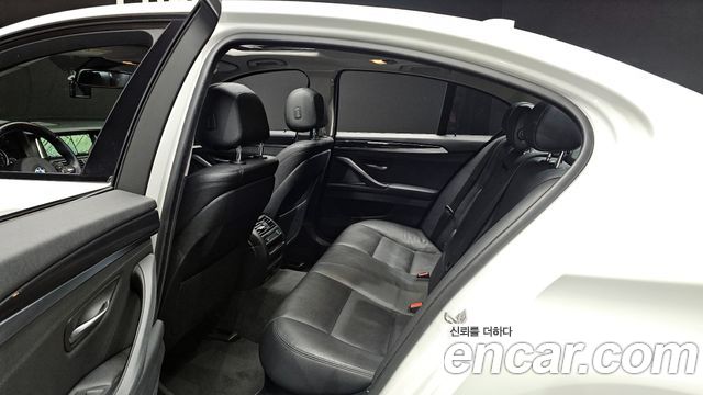 BMW 5 Series (F10) 520d M Aero Dynamic 2016 — фото 12