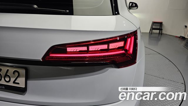 Audi SQ5 (FY) 3.0 TFSI Quattro 2021 — фото 23