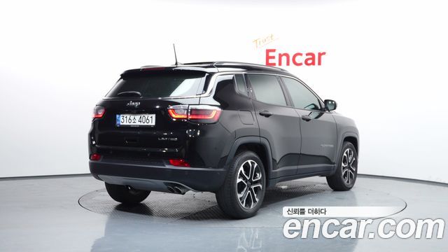 Jeep Compass (II) 2.4 limited 2WD 2022 — фото 2