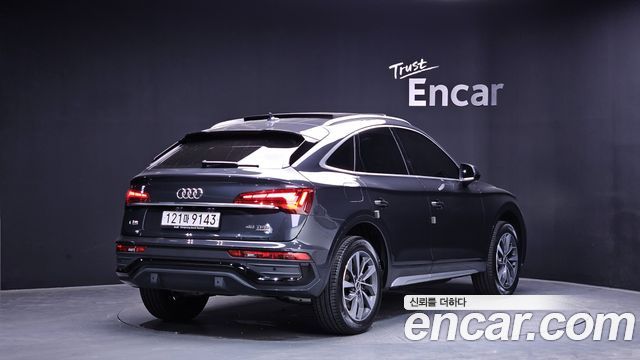 Audi Q5 (FY) 45 TFSI Quattro Sportback 2023 — фото 2