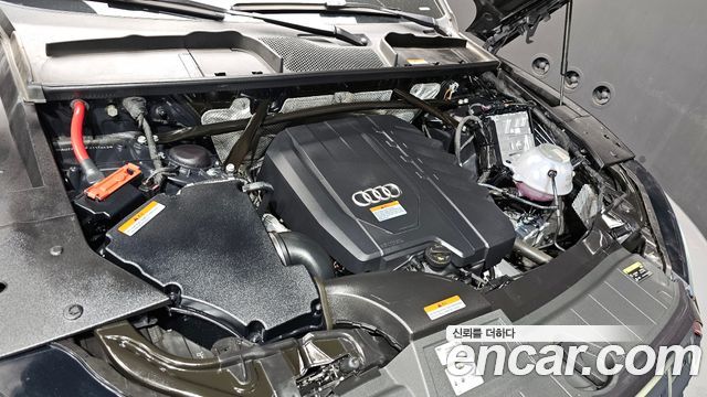 Audi Q5 (FY) 45 TFSI Quattro Sportback 2023 — фото 6