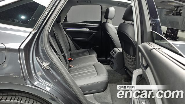 Audi Q5 (FY) 45 TFSI Quattro Sportback 2023 — фото 11