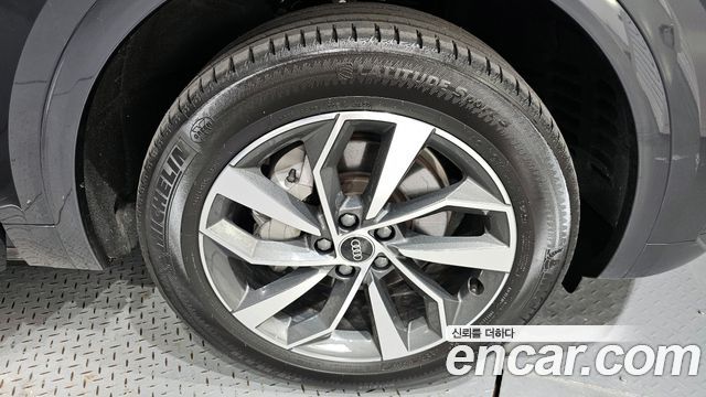 Audi Q5 (FY) 45 TFSI Quattro Sportback 2023 — фото 21